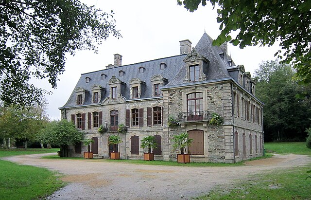 chateau de Tronjoly à Gourin