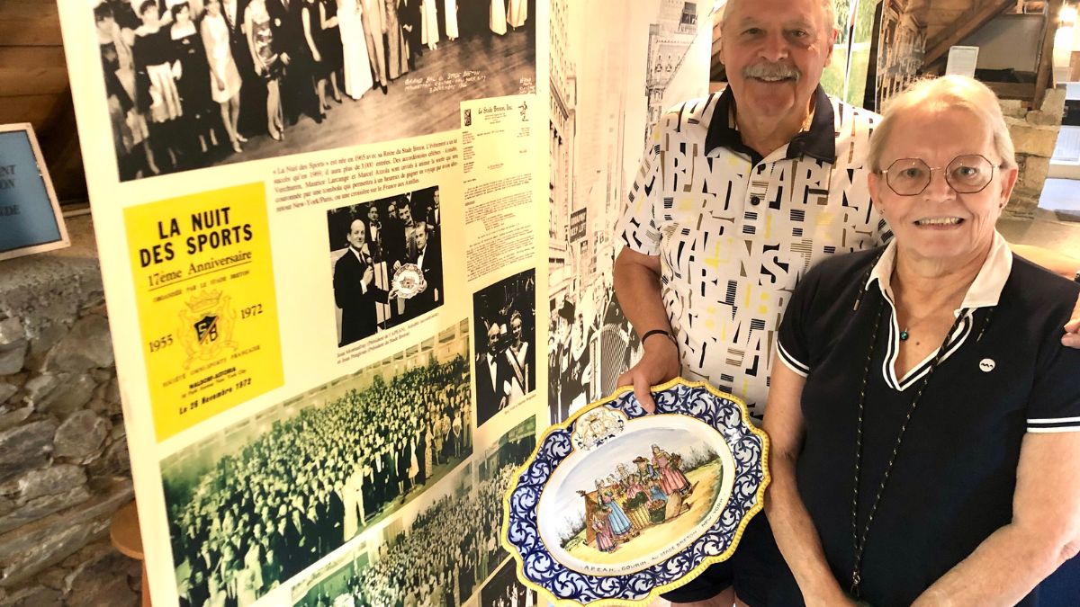 Faïence Henriot venue de New York : un trésor breton remis à l’association Bretagne TransAmerica à Gourin